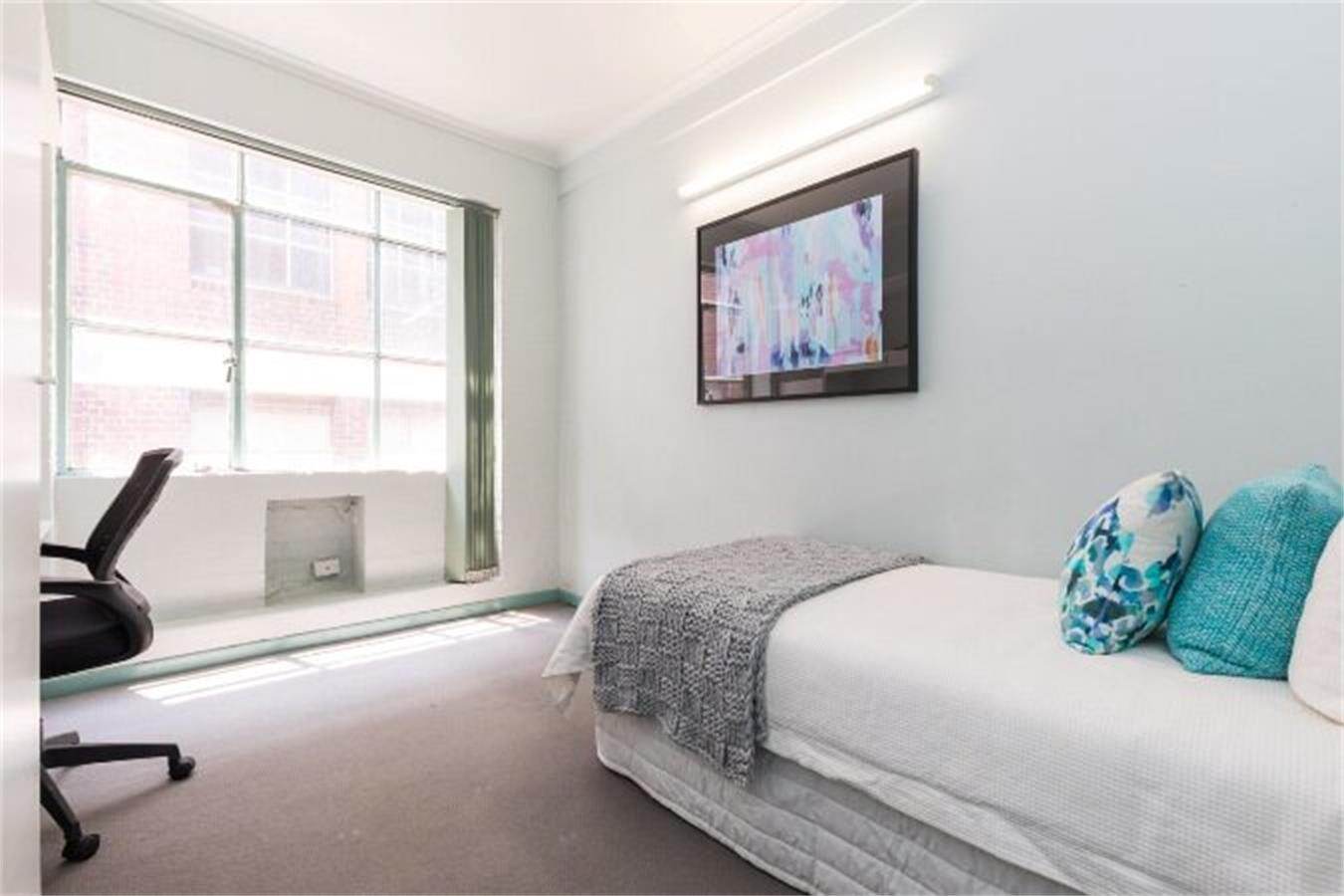 5 Bedroom Apartment Whole apartment
