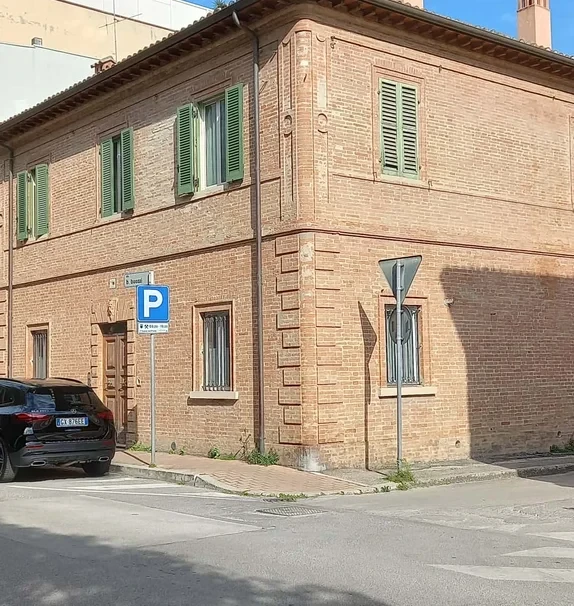 Apartment in Viale Bruno Buozzi, Pesaro for 40 m² with 1 bedroom