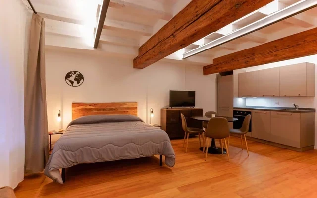 Loft Piazza Sette Chiese 0