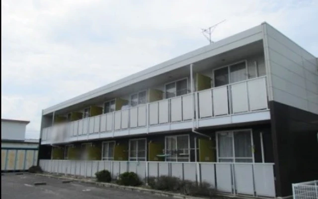 レオパレスサンハイム小泉 0