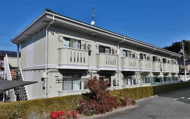 Green Forest Buildings A and B [Supported by Hiroshima University Co-op] 1