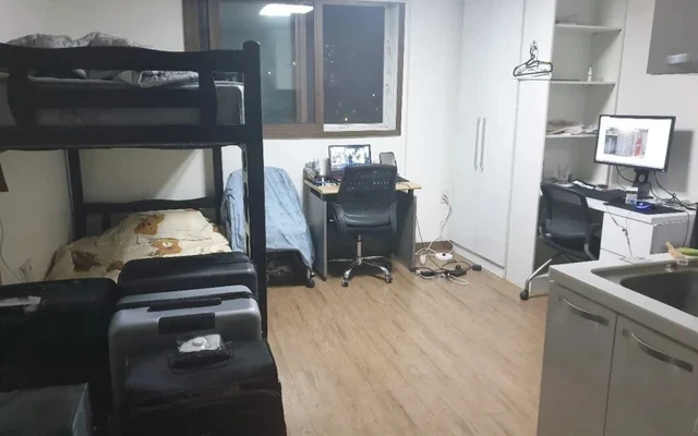 Chung-Ang No.21 Apartment 1
