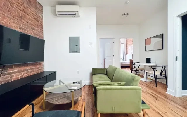 551 Gates Avenue, Brooklyn 3