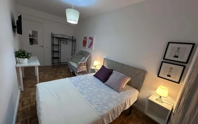 C/ Gregorio Navas, 8 3