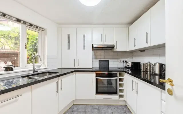 Broadley Terrace, London, NW1 6LQ 1