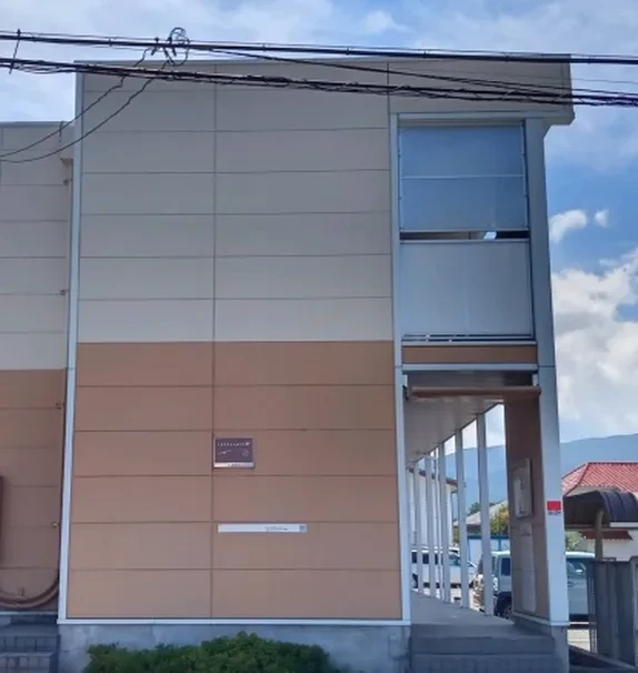 レオパレスやまびこ