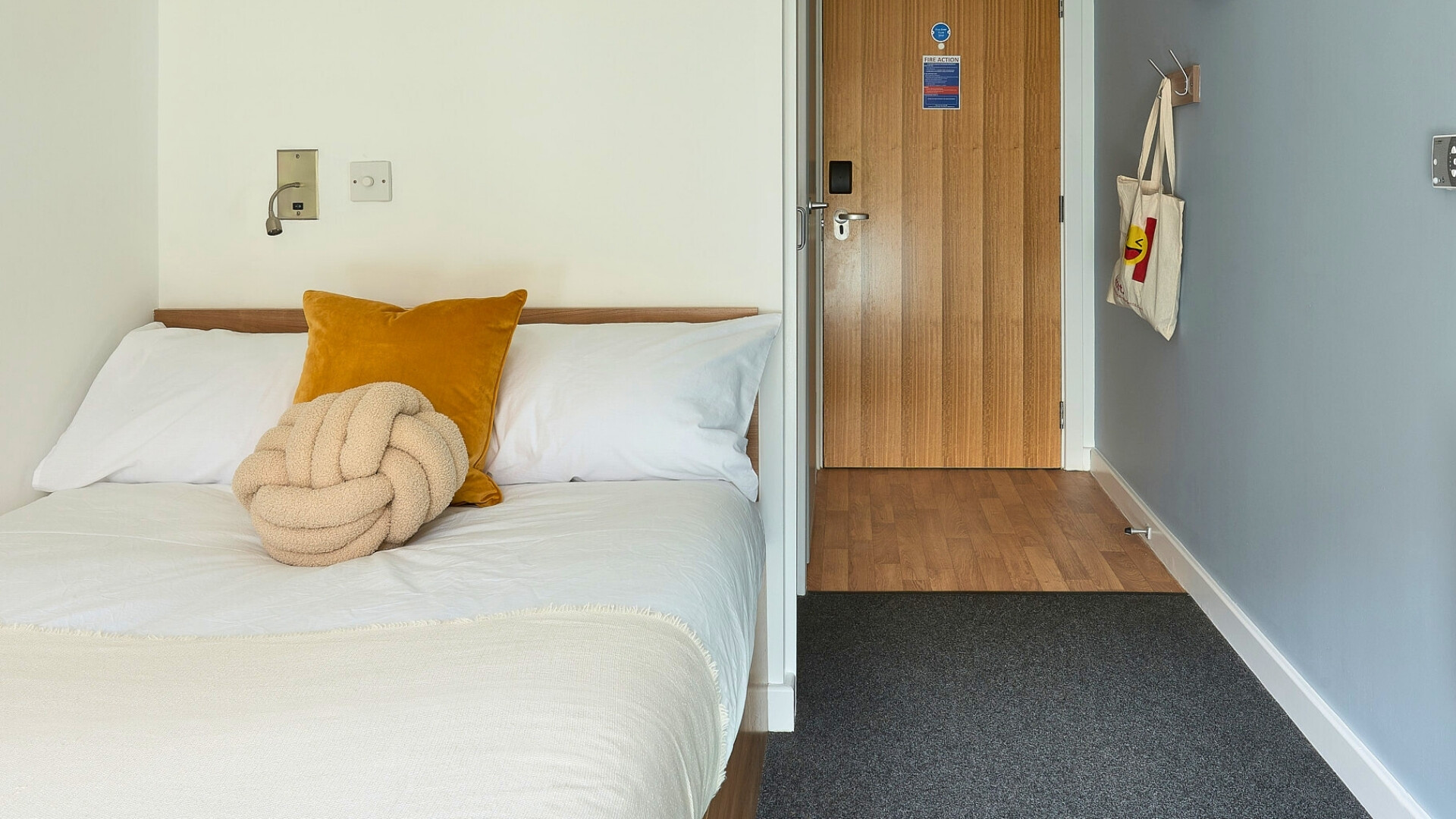 uhomes.com | Student Accommodation, Housing, Flats, Apartments for Rent