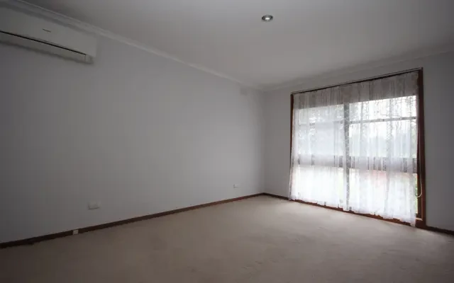 1/24 Greenwood Avenue, Ringwood 3