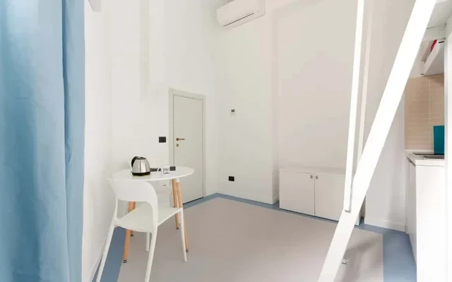 Monolocale  2 livelli Milano-Corso Magenta! 0