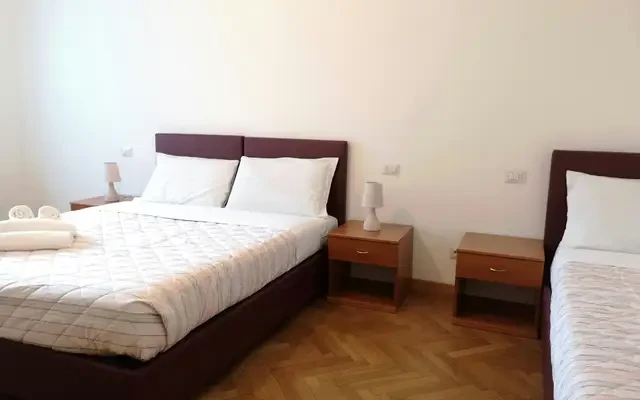 Via Giovan Battista Pergoles 1