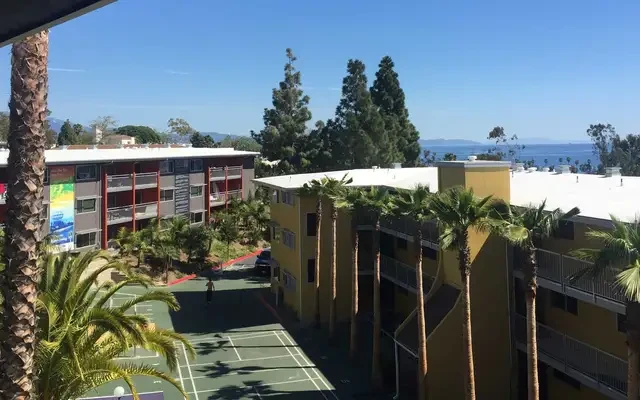 Beach City 0