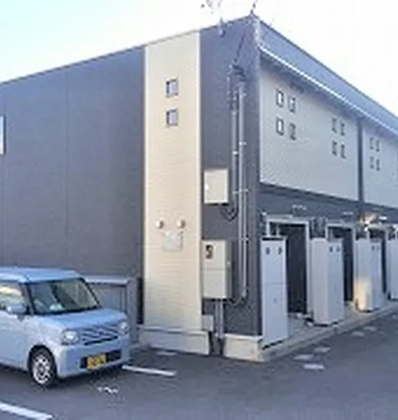 レオネクストシャルム