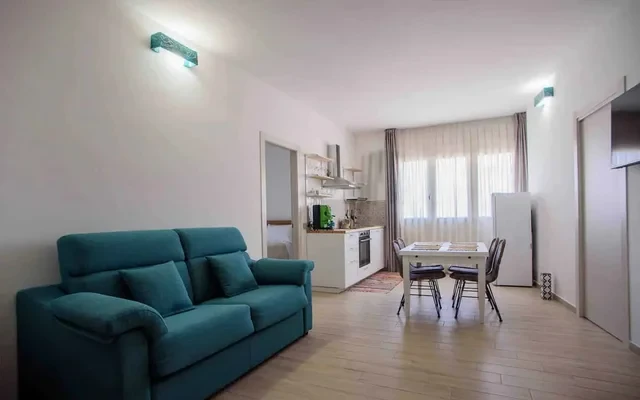 Bilocale con balcone Via Balsamo, Palermo 0