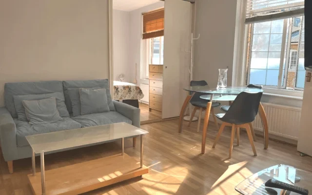 LH-Marble Arch Apartments 0