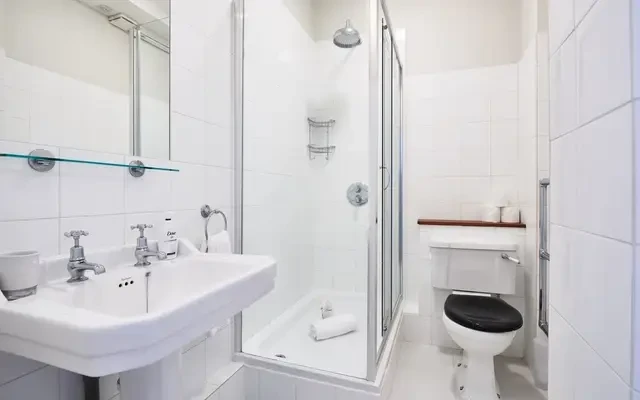 Queensway 12406# 4
