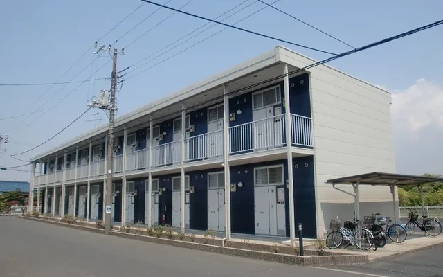 レオパレストラディショナル 0