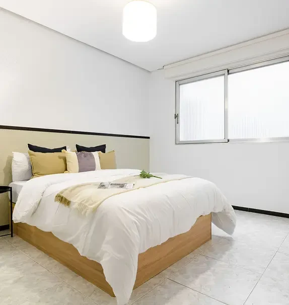 Carrer Segorbe, 7, Puerta 5