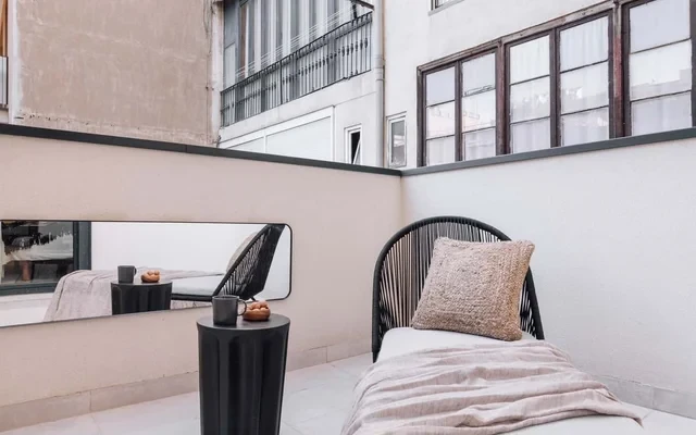 Tibi - 2 bedrooms and office in Eixample Esquerra 0