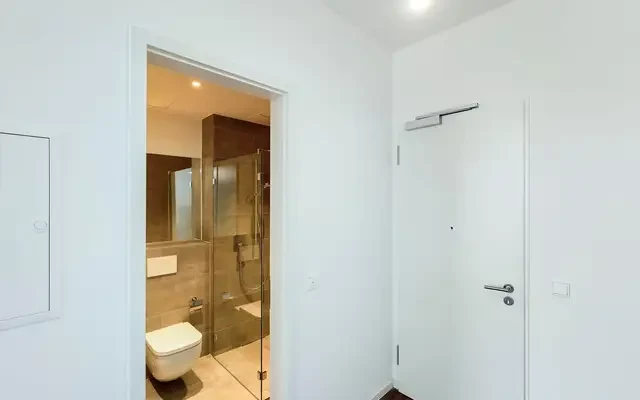 studio near Elbinger Str.  4