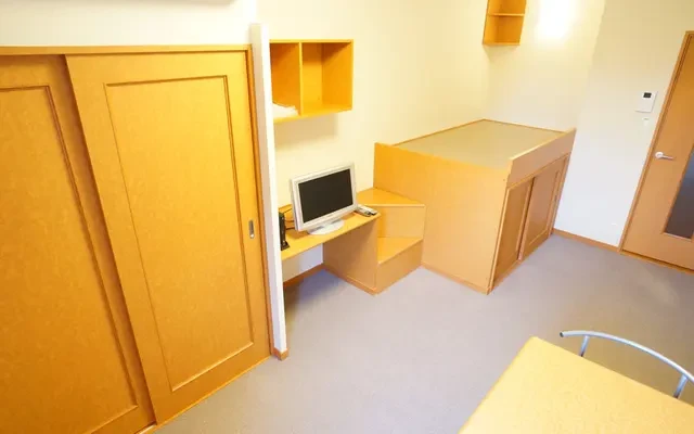 レオパレス駒場 - Fukuchiyama student accommodation - 203号房间(带独立厨房)
