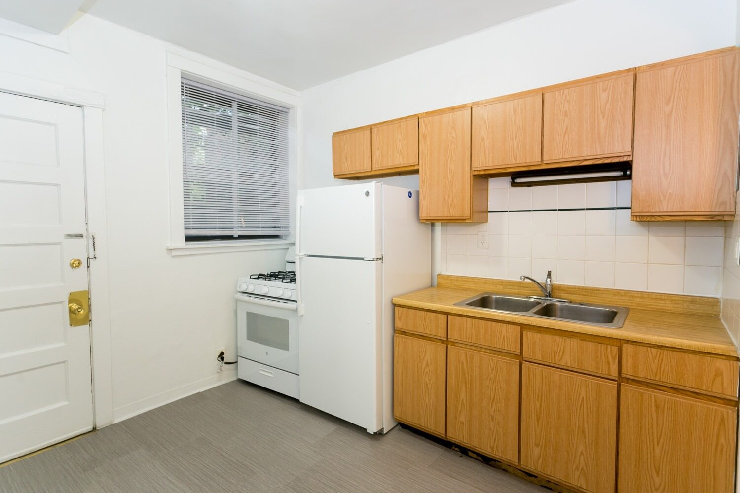 1154-56 E. 56th Street
