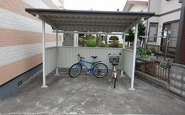 レオパレスＰＯＬＡＲＩＳ 1