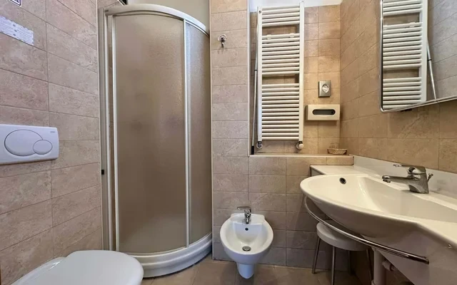 1 single room 3