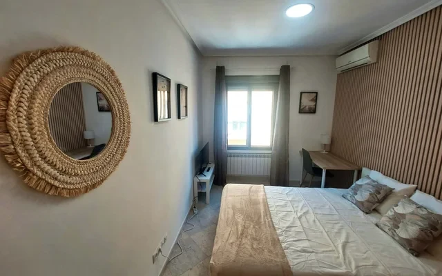 Calle Sanz Raso Madrid 28038 Spain 1