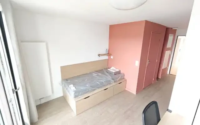 M 76 Rue Louis Vicat 3