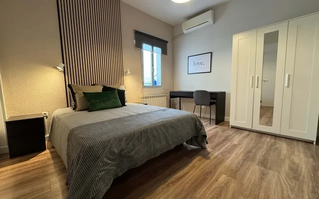 Calle Abades 9 4ºD 0