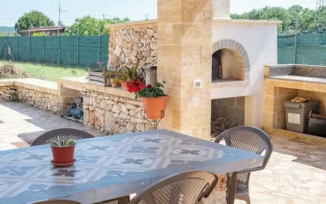 Apartment in Via Carlo Alberto Dalla Chiesa, Tricase with 1 bedrooms 2
