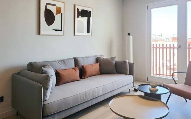 Miro Apartment 10.3C 4