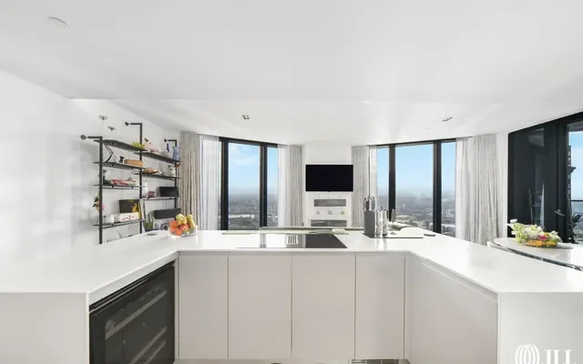 Amory Tower, London E14 3