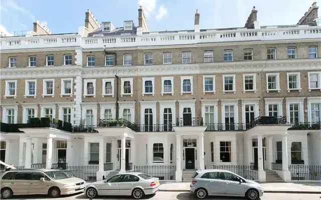 Onslow Gardens 1