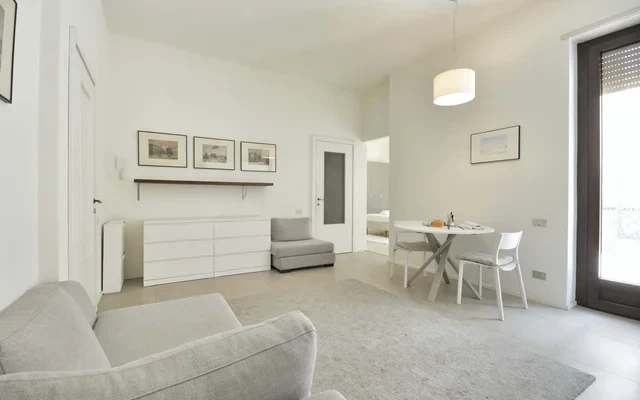 Appartamento in Via Vincenzo Monti, Milano di 75 m² con 1 camera 3