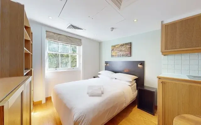 Cartwright Gardens 25340# 1