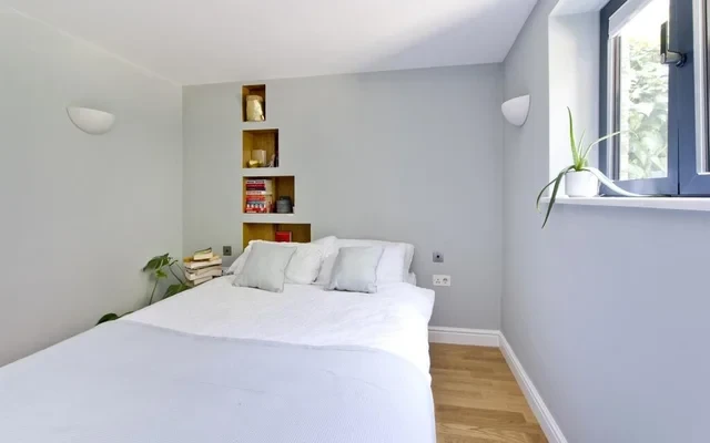 LH-Kensington Church Walk 2