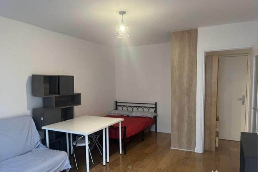 Boulogne-Billancourt 92e·30m²·F1·Studio·With furniture