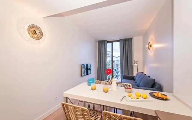 Girona 303 4