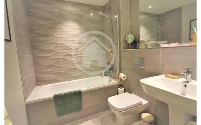 BS28AQ , Ducrow Court, Bristol, United_kingdom 3