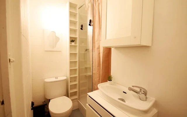 Gran Via de les Corts Catalanes Barcelona 08007 Spain 1