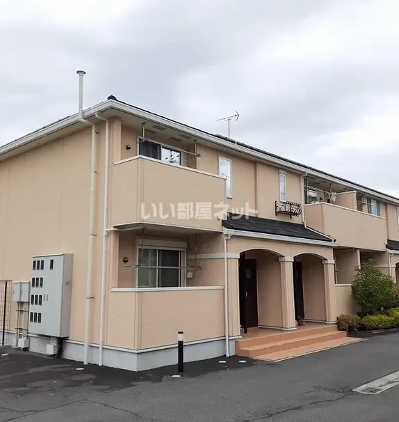 アムールA 2階
