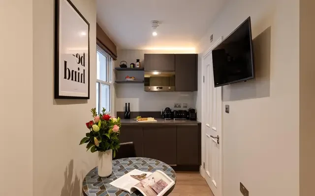 studio in Marylebone 2