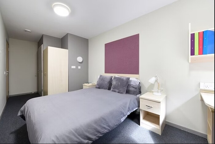 One Bed Apartment Gold