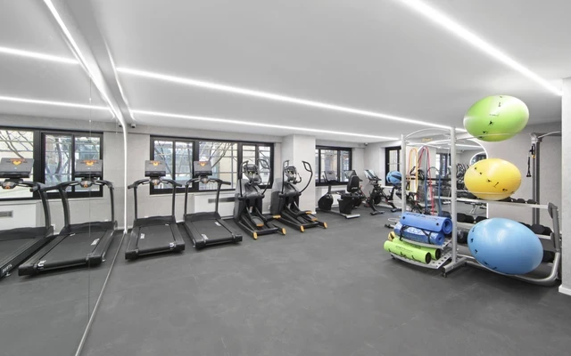 920 Park 2