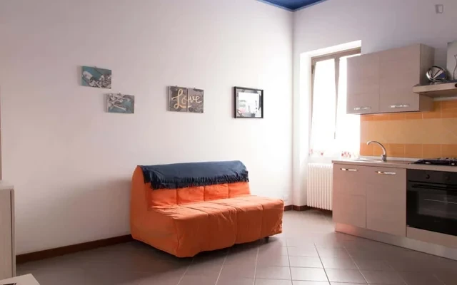 Apartment in Via Porretta, Milano for 65 m² with 1 bedrooms 2