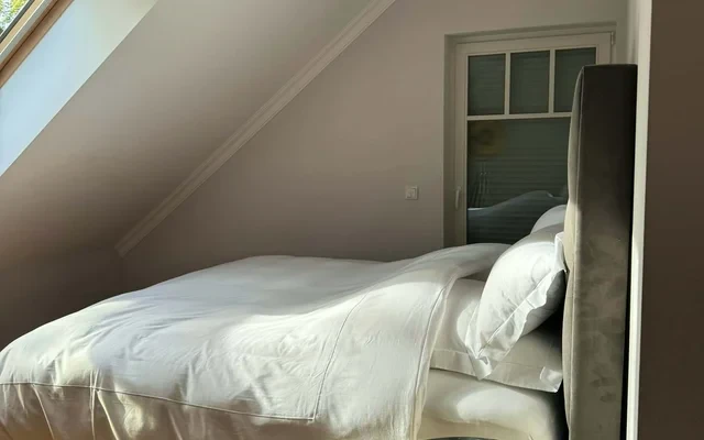 Bergische Landstrasse 4