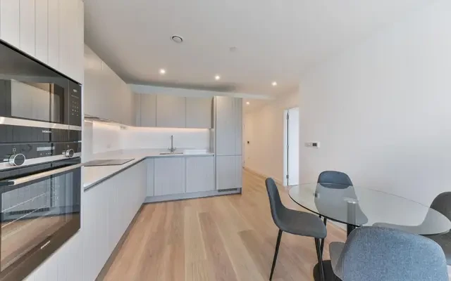 Botanist House, Seagull Lane, London, E16 1DB 4