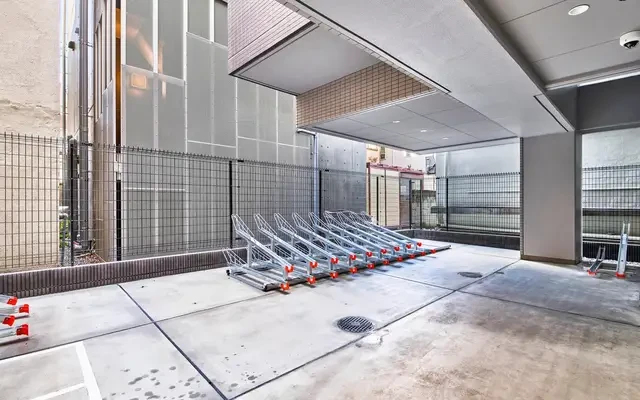 Weave Place – Oshiage 3