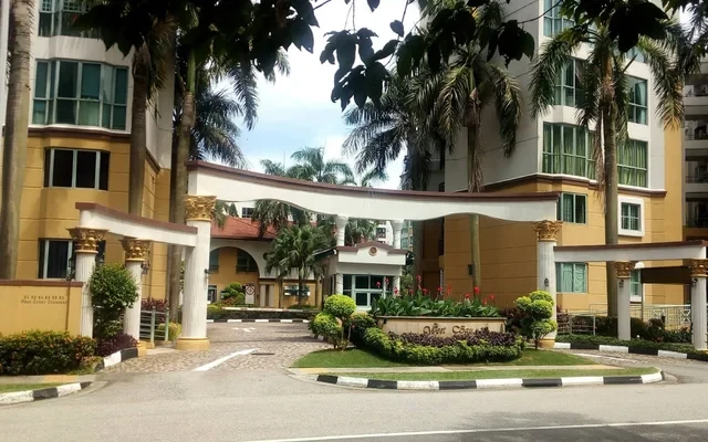 West Bay Condominium - Cosuites A - F 0